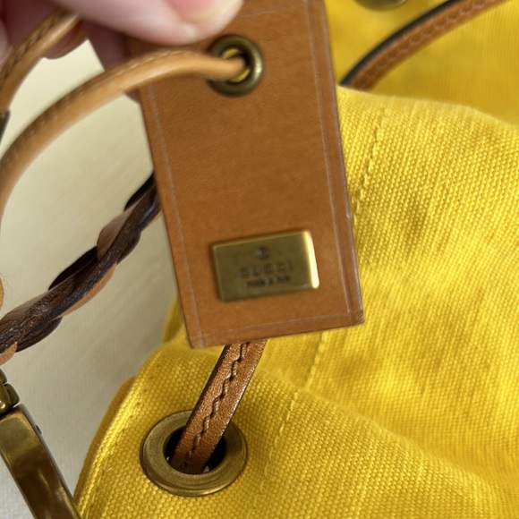 Really great Gucci canvas and leather beach bag. - Picture 12 of 12